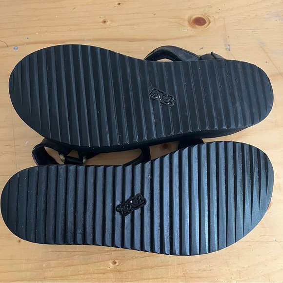 Teva leather universal flatform sandals - Picture 3 of 5